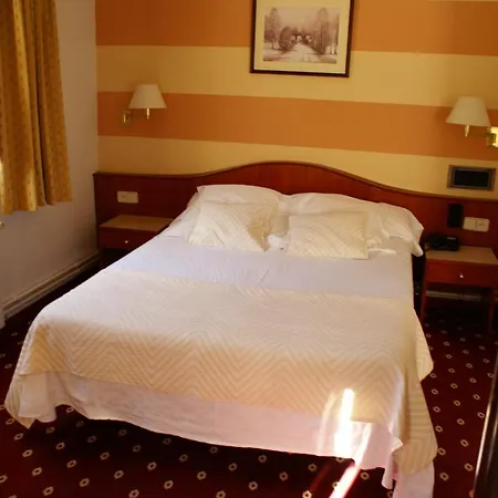 Edelweiss Hotel