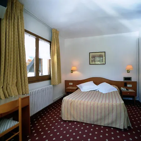 Edelweiss Hotel Arties