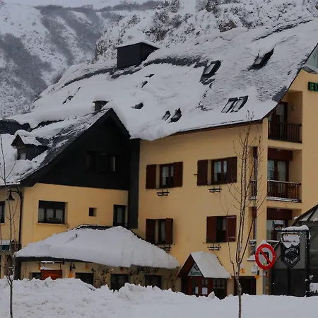 Edelweiss Hotel